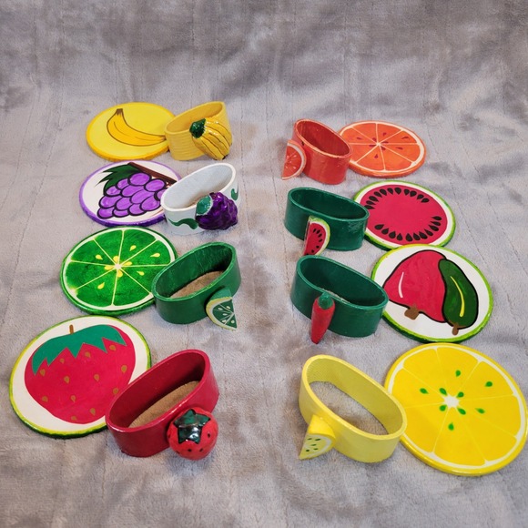 The Unbranded Brand Other - VTG 8 Folk Art‎ Paper Mache Napkin Rings and 8 Coasters Lot Fruit Mexican Bright